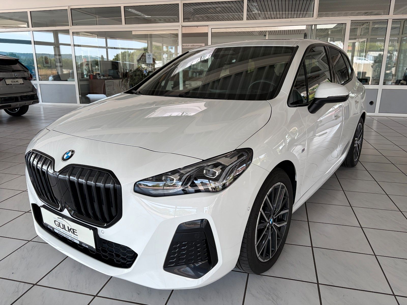 BMW 223i Active Tourer M Sport, PDC,Kam,Pano