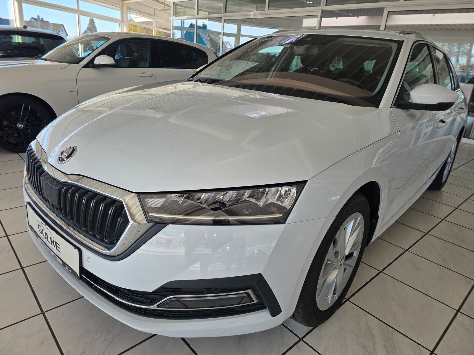 Skoda Octavia Combi Style 2.0 TDI DSG AHK, SHZ,Nav